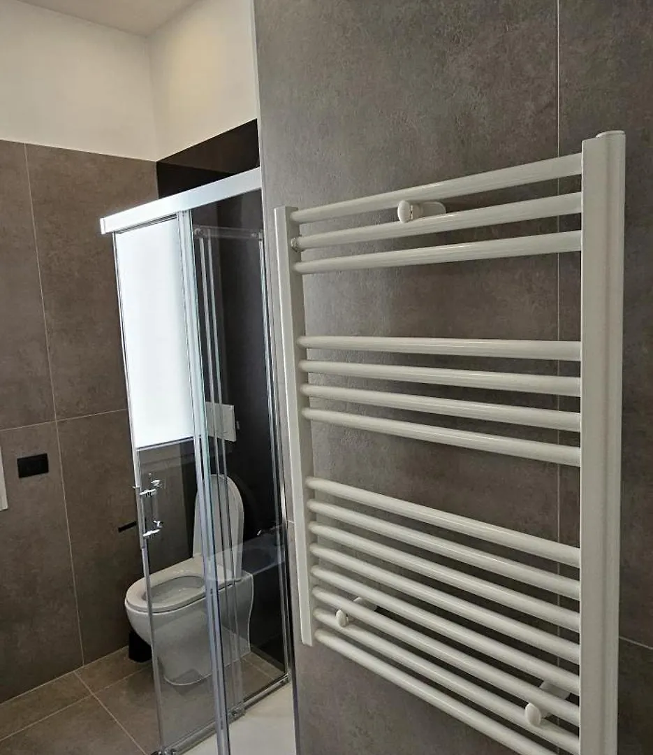 Golden Moon Apartment Lido di Ostia 0*,
